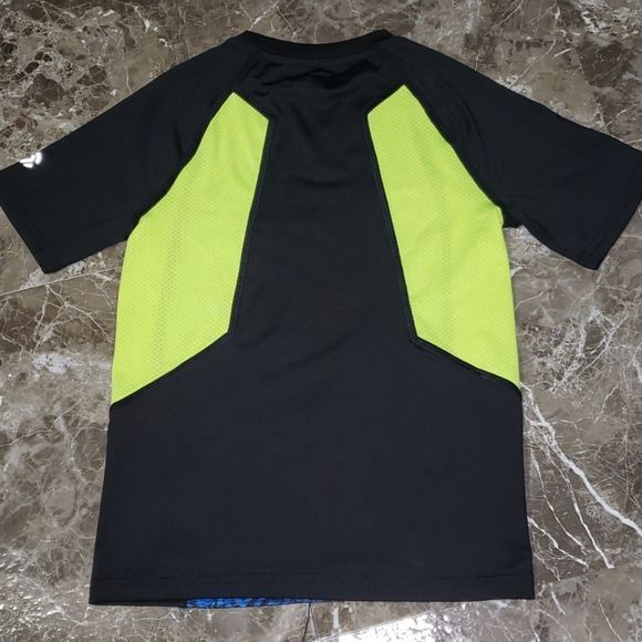 Champion 🎯 Boy's Size 4/5 - Picture 3 of 3